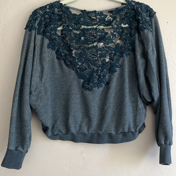 Anthro Lace Back Cropped Blue Sweater XS - Picture 1 of 4